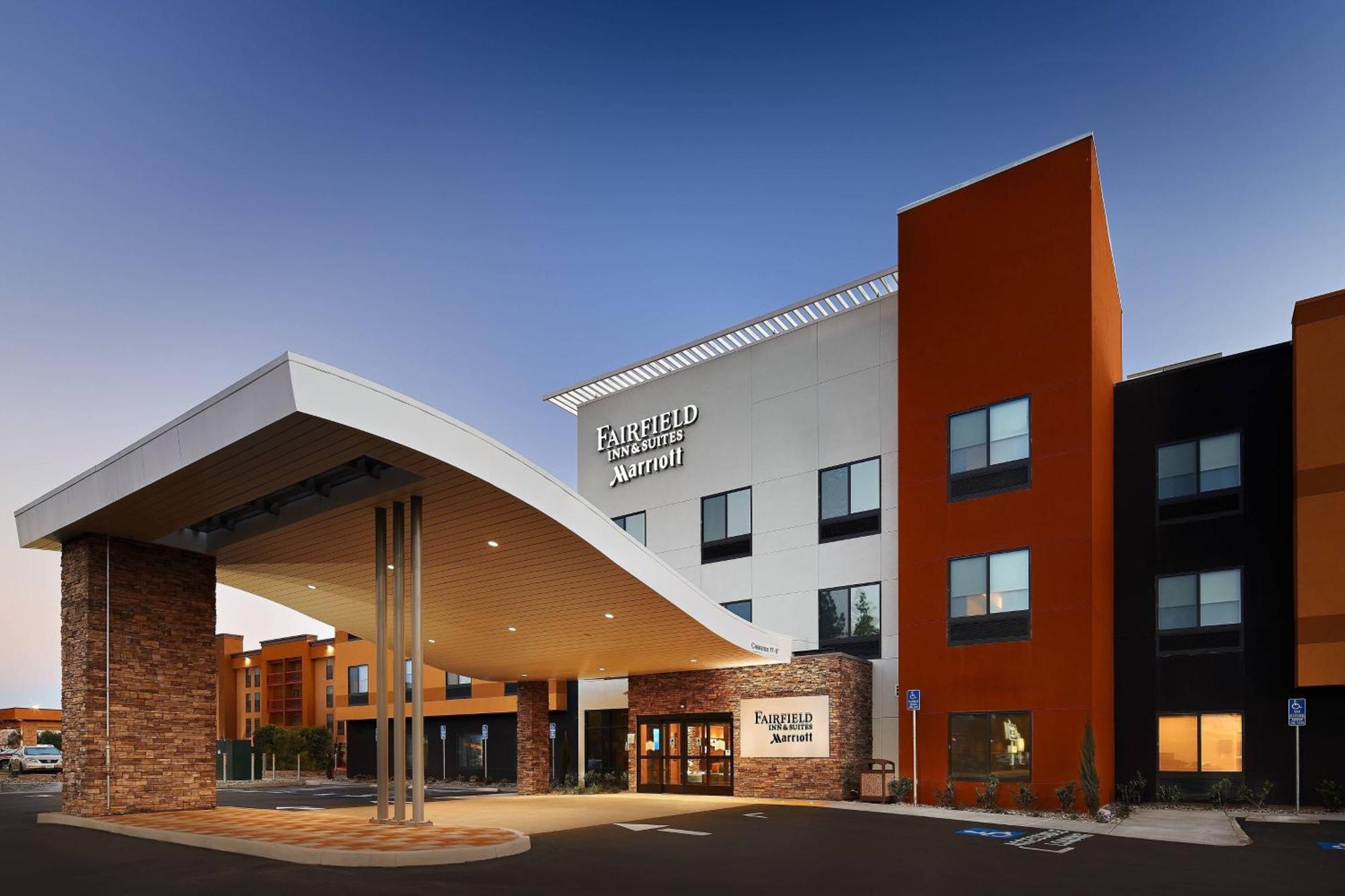 Fairfield Inn & Suites By Marriott Fresno Yosemite International Airport Экстерьер фото