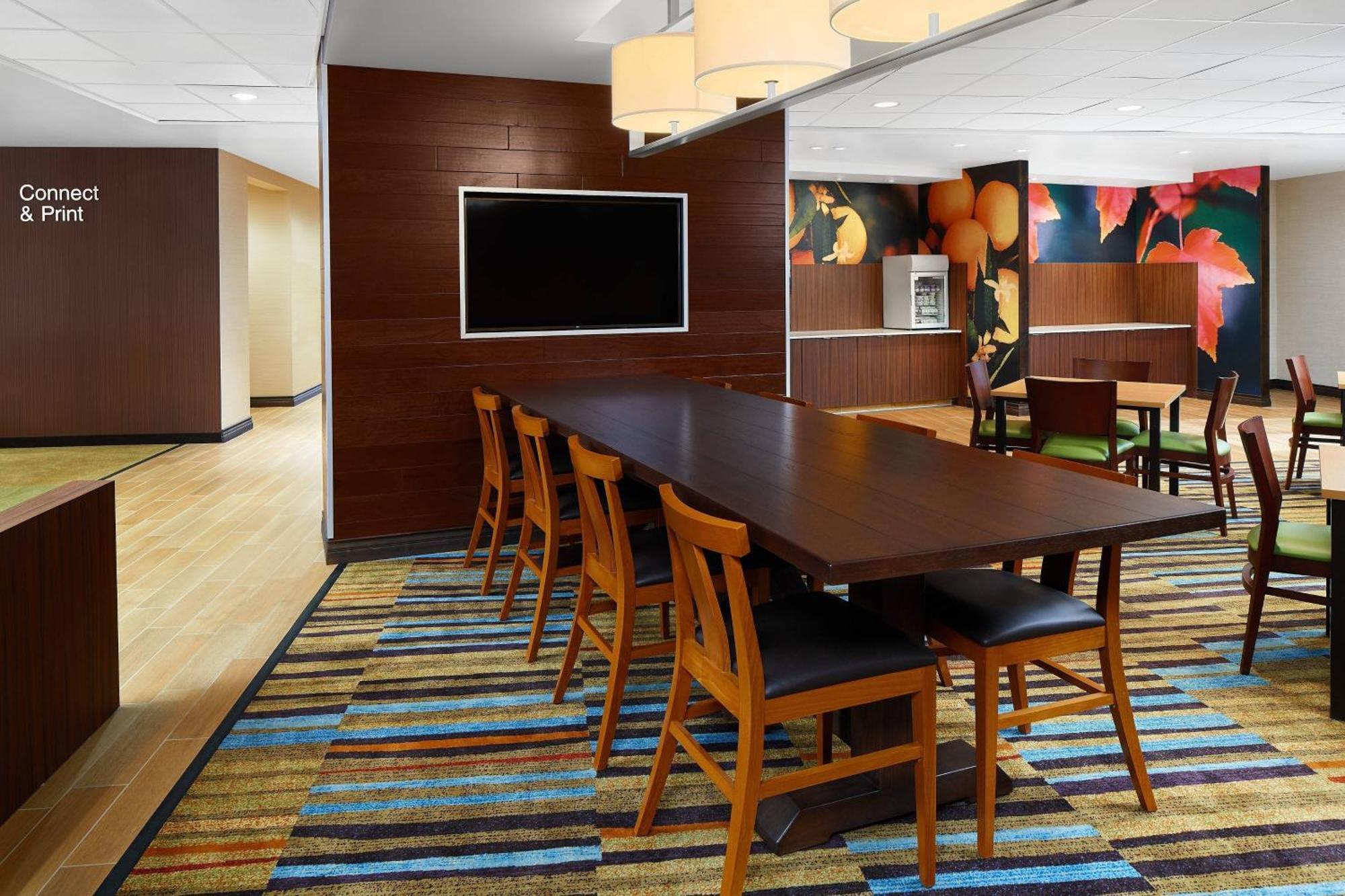 Fairfield Inn & Suites By Marriott Fresno Yosemite International Airport Экстерьер фото