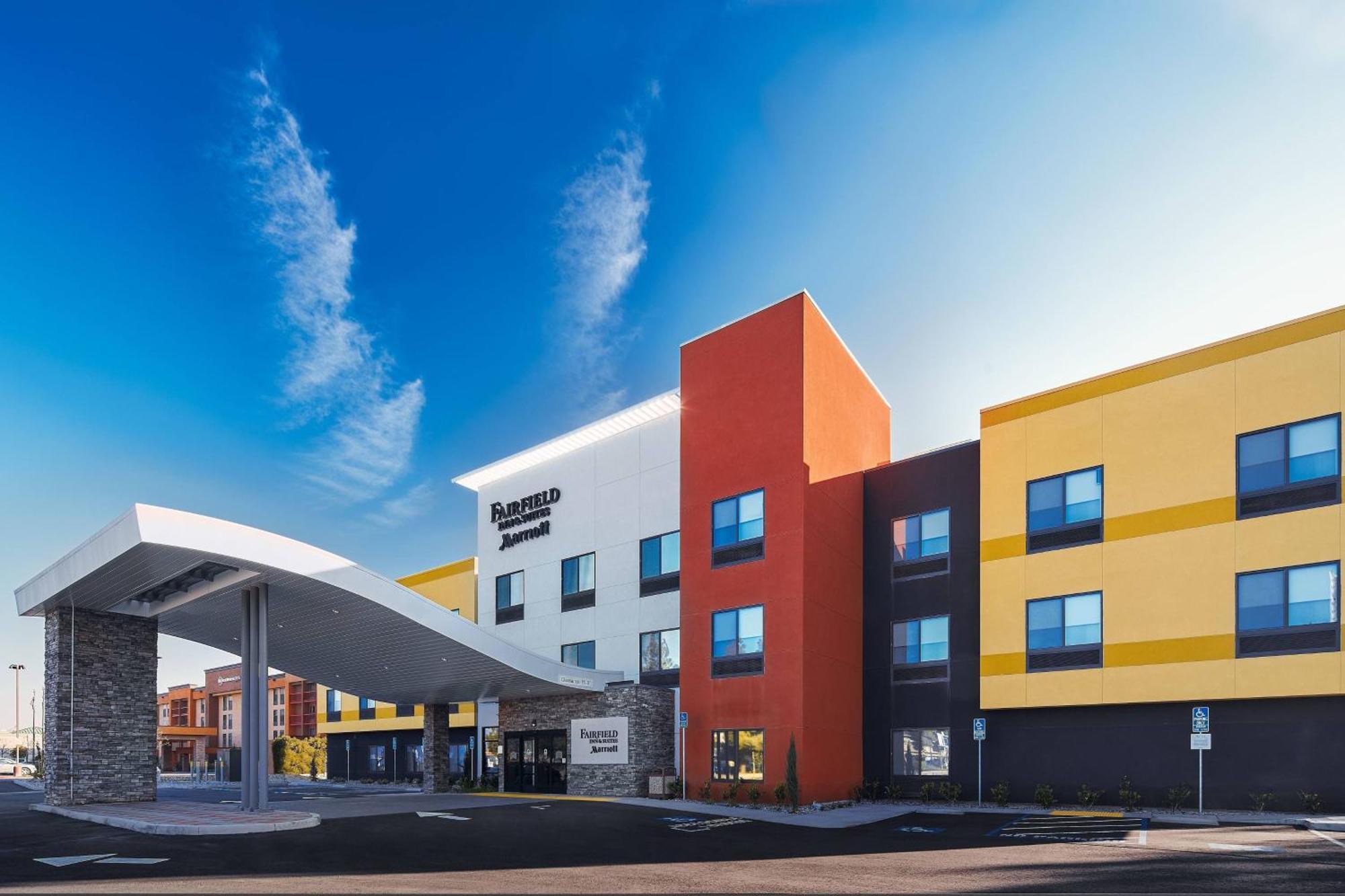 Fairfield Inn & Suites By Marriott Fresno Yosemite International Airport Экстерьер фото